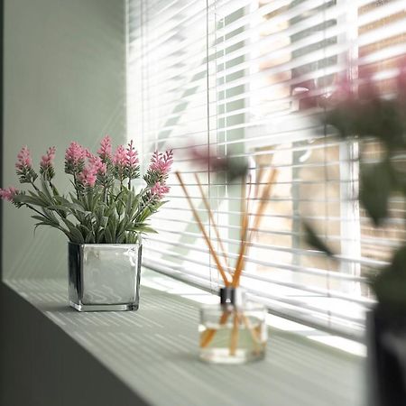 Lovely Brighton Apartments Moments Away From Royal Pavilion Εξωτερικό φωτογραφία