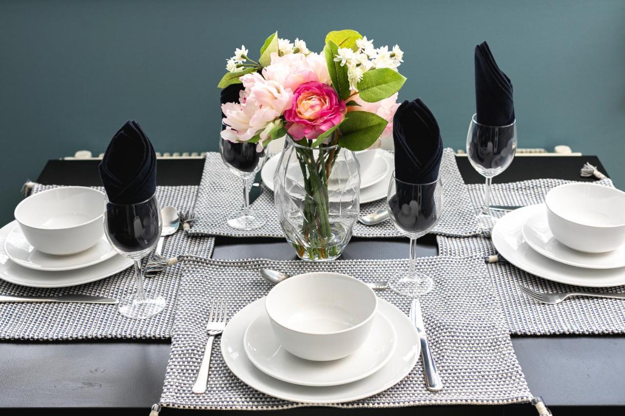 Lovely Brighton Apartments Moments Away From Royal Pavilion Εξωτερικό φωτογραφία